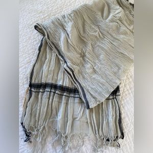 Leigh & Luca Scarf